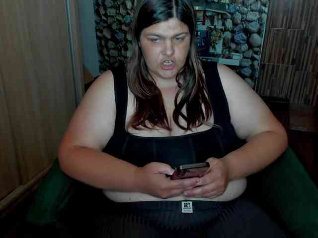 Ionysexylips69 webcam