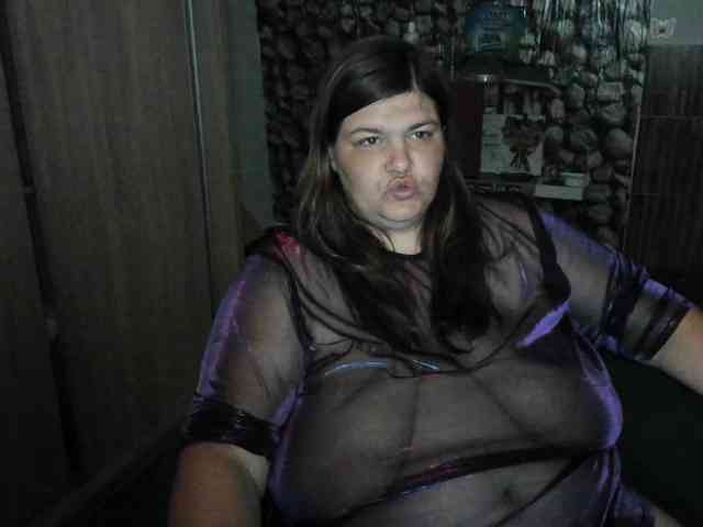 Ionysexylips69 webcam