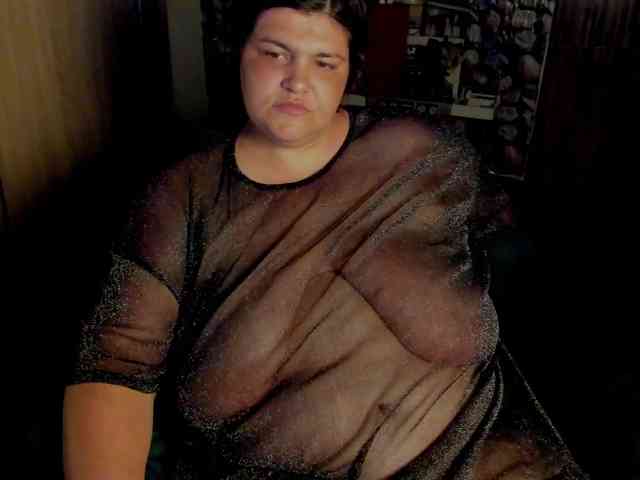 Ionysexylips69 webcam
