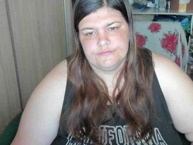 Ionysexylips69 webcam