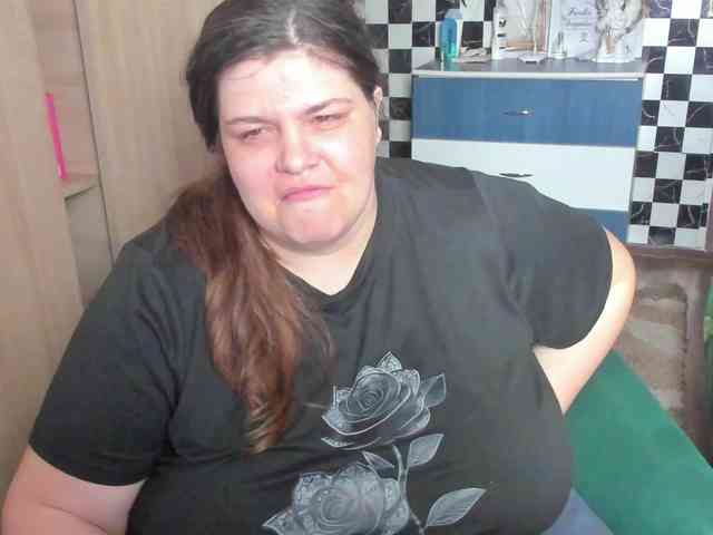 Ionysexylips69 webcam