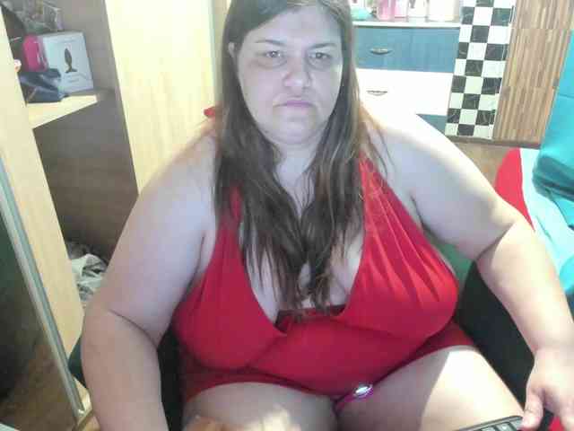 Ionysexylips69 webcam