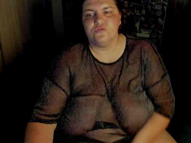 Ionysexylips69 webcam