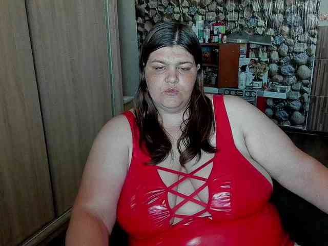Ionysexylips69 webcam