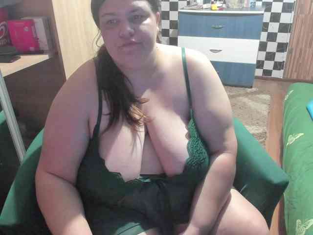 Ionysexylips69 webcam