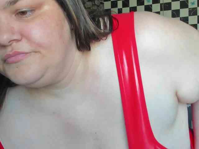 Ionysexylips69 webcam