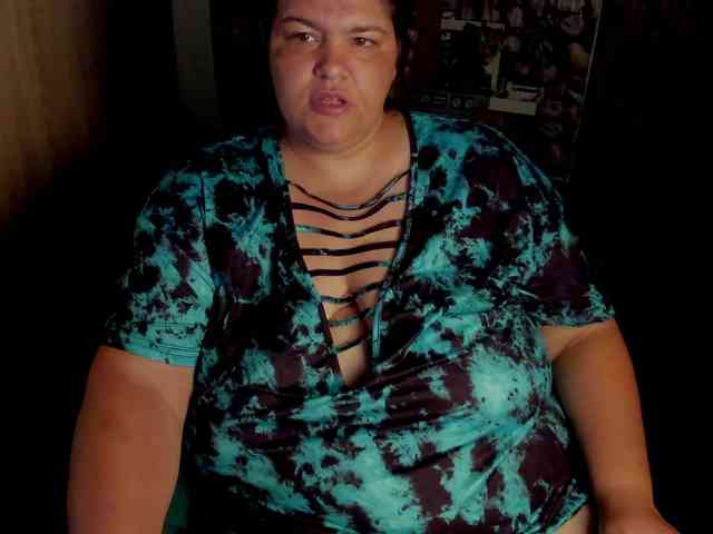Ionysexylips69 webcam