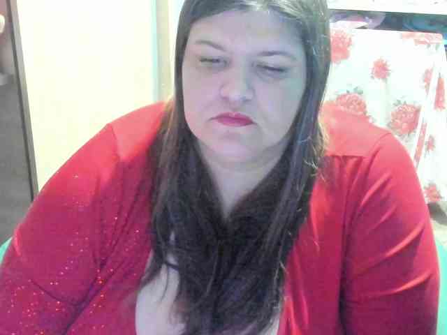 Ionysexylips69