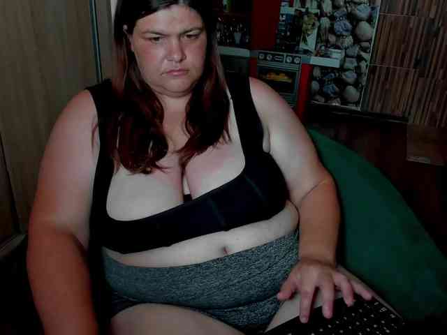 Ionysexylips69 webcam