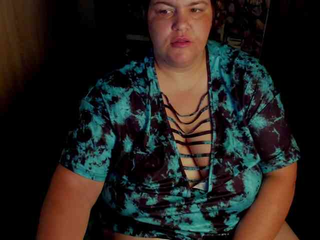 Ionysexylips69 webcam
