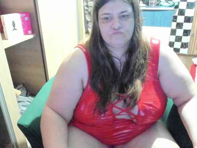 Ionysexylips69 webcam