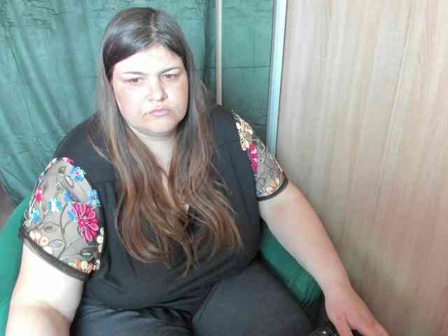 Ionysexylips69 webcam