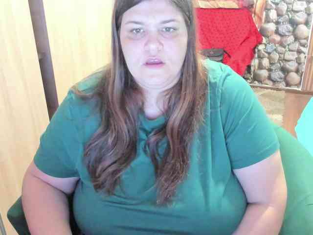 Ionysexylips69 webcam