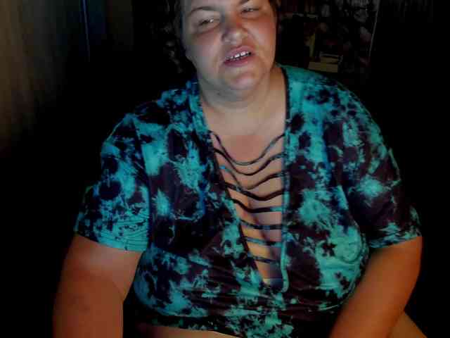 Ionysexylips69 webcam