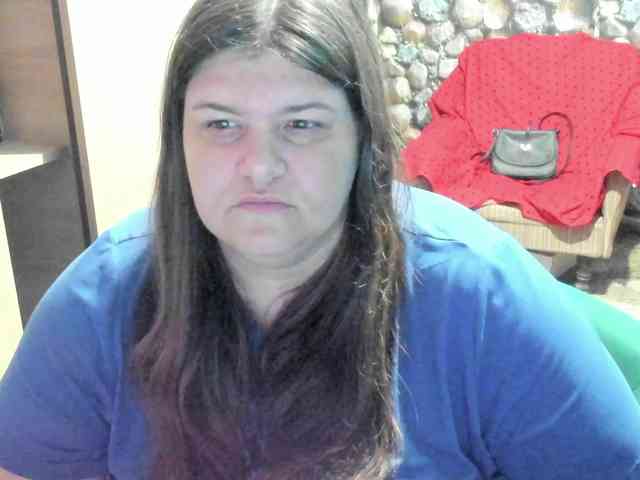 Ionysexylips69 webcam