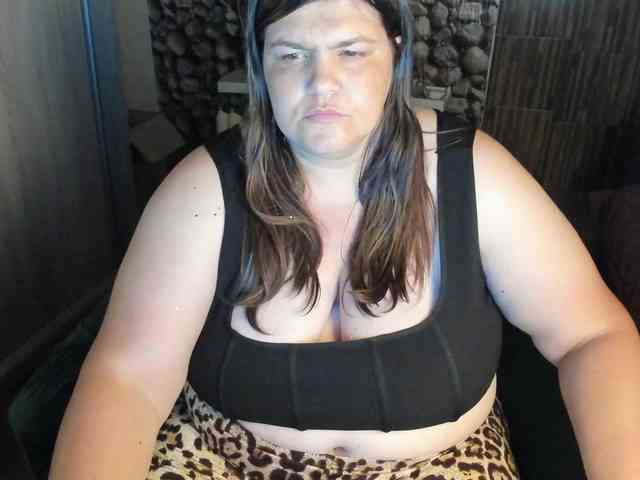Ionysexylips69 webcam