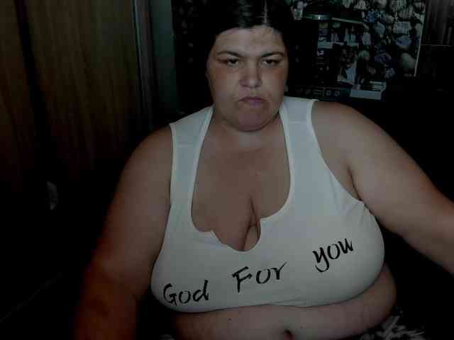 Ionysexylips69 webcam