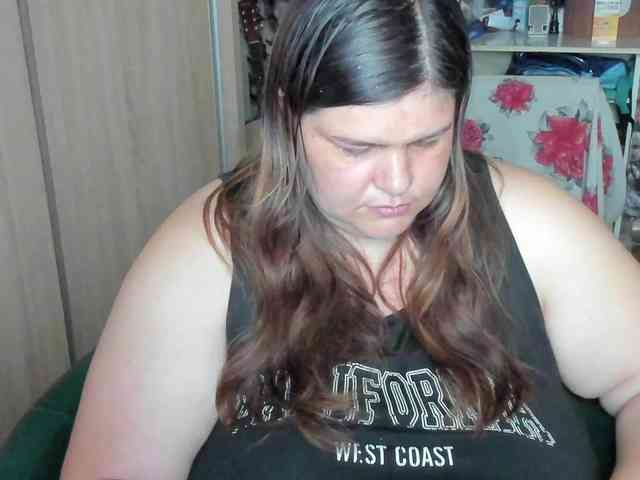 Ionysexylips69 webcam