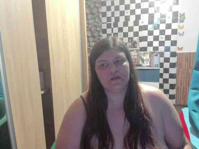 Ionysexylips69 Ionysexylips69