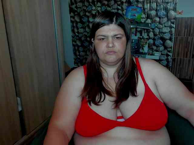 Ionysexylips69 webcam