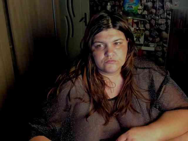 Ionysexylips69 webcam