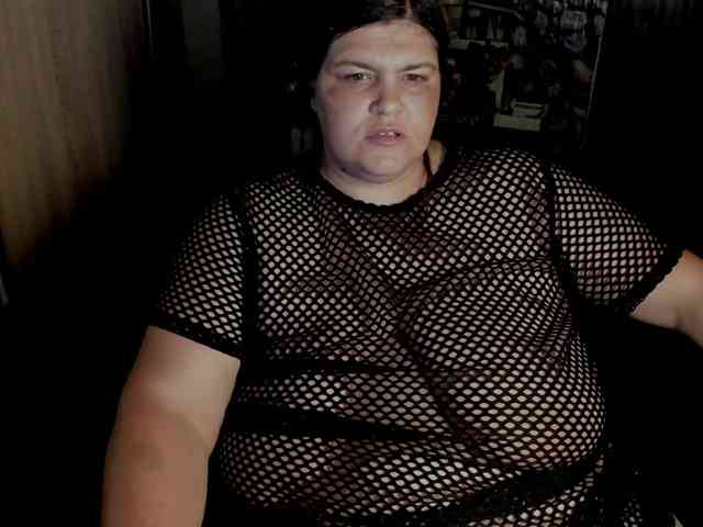 Ionysexylips69 webcam