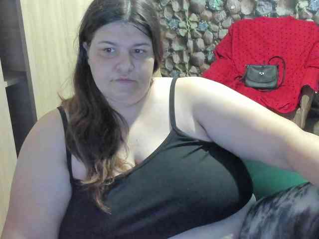 Ionysexylips69 webcam