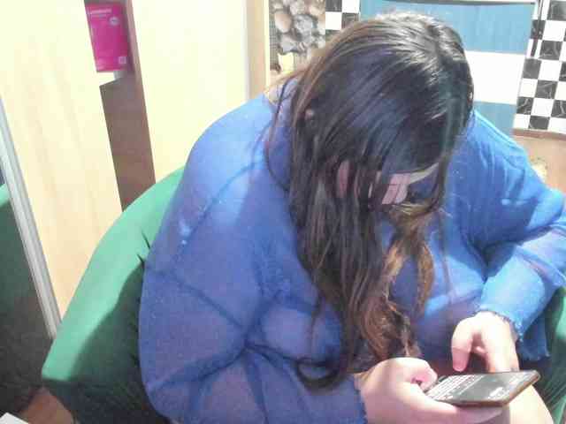 Ionysexylips69 Ionysexylips69