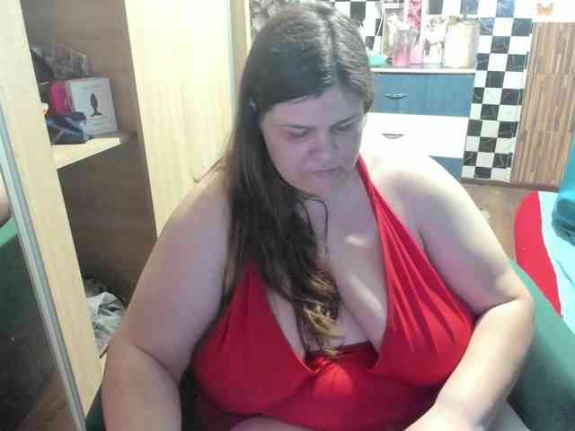 Ionysexylips69 webcam