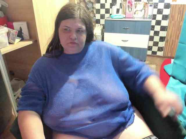 Ionysexylips69 webcam