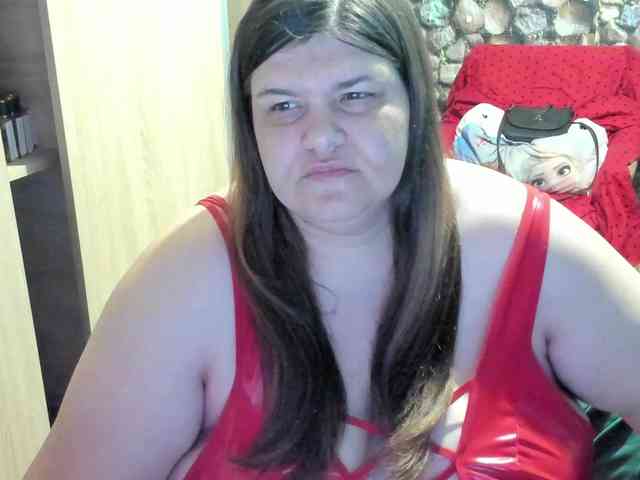 Ionysexylips69 webcam