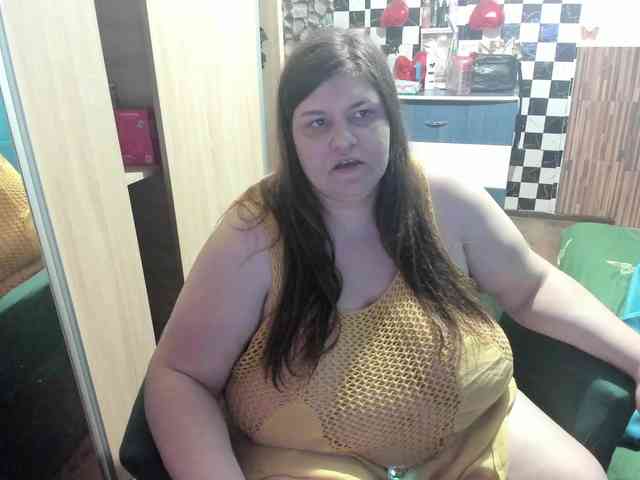 Ionysexylips69 webcam