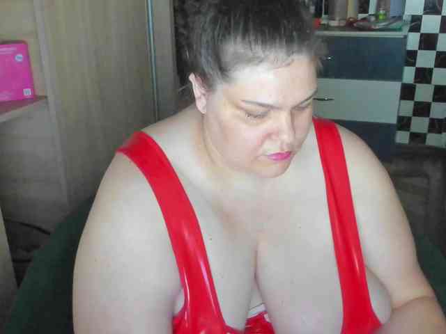 Ionysexylips69 webcam