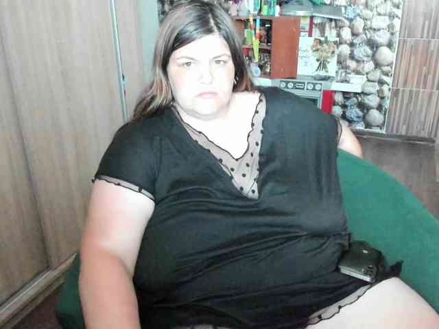 Ionysexylips69 webcam