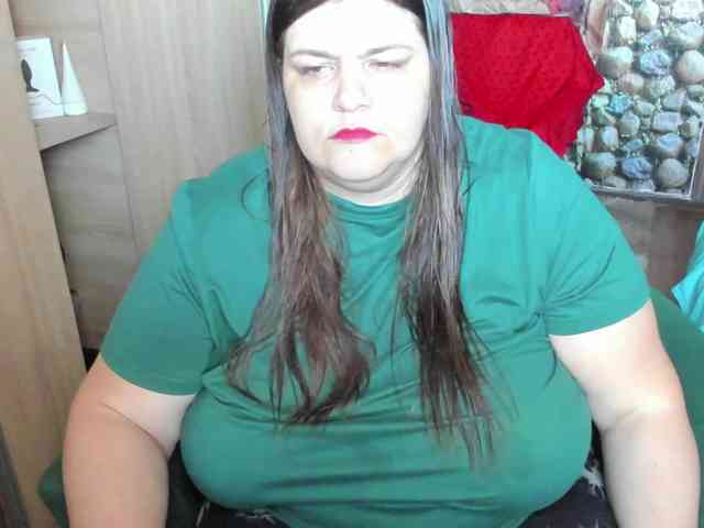 Ionysexylips69 webcam