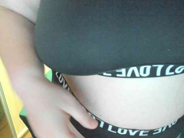 Ionysexylips69 webcam