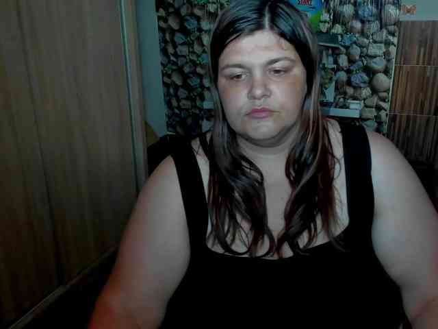 Ionysexylips69 webcam