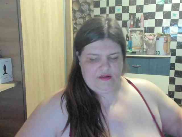 Ionysexylips69 webcam