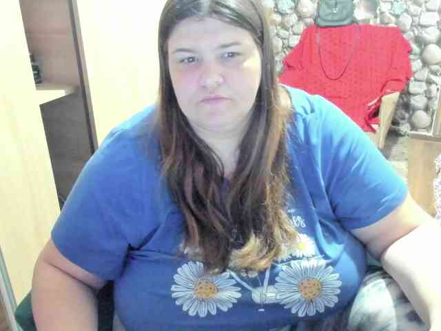 Ionysexylips69 webcam