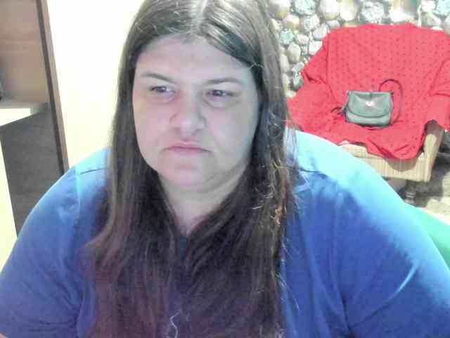 Ionysexylips69 webcam