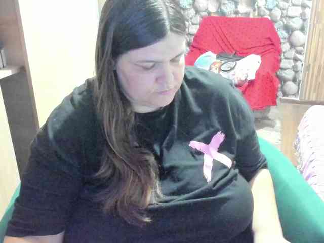 Ionysexylips69 Live Webcam on BongaCams