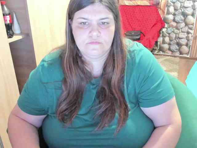 Ionysexylips69 webcam