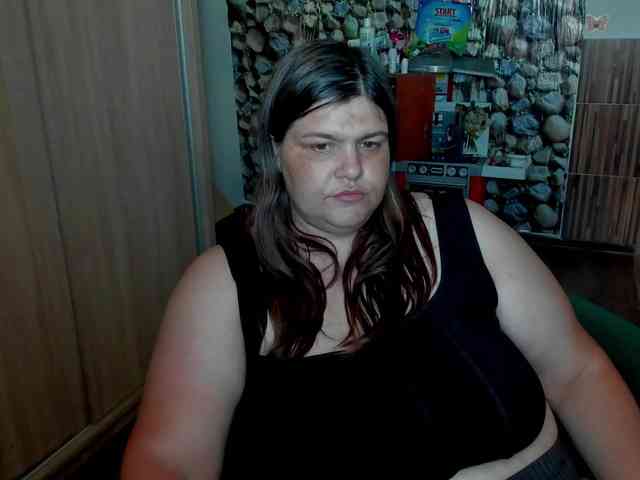 Ionysexylips69 webcam