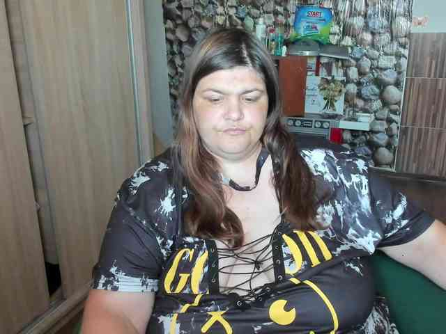 Ionysexylips69 webcam
