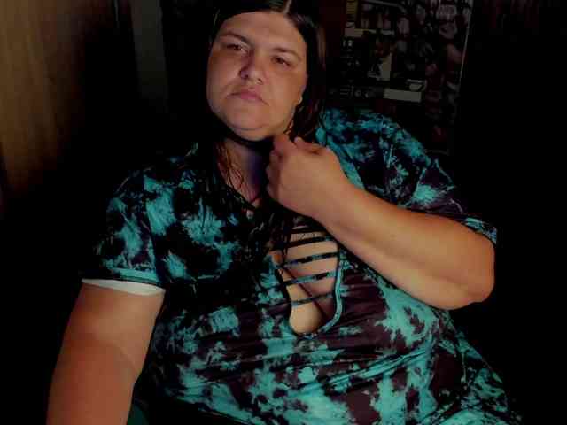 Ionysexylips69 webcam