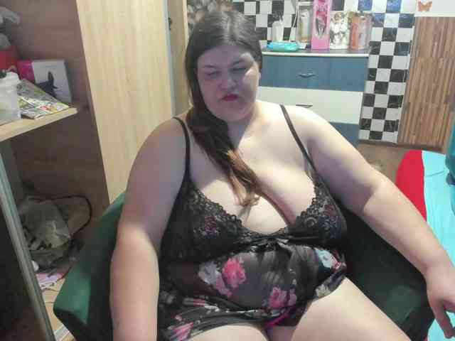 Ionysexylips69 webcam