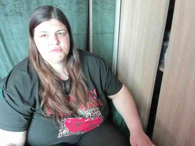 Ionysexylips69 webcam