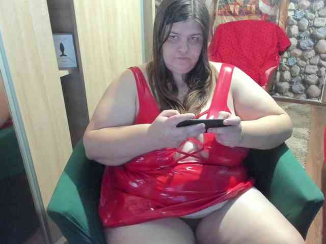 Ionysexylips69 webcam