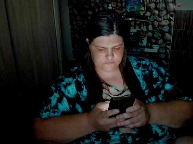 Ionysexylips69 webcam
