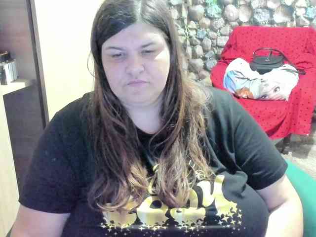 Ionysexylips69 webcam